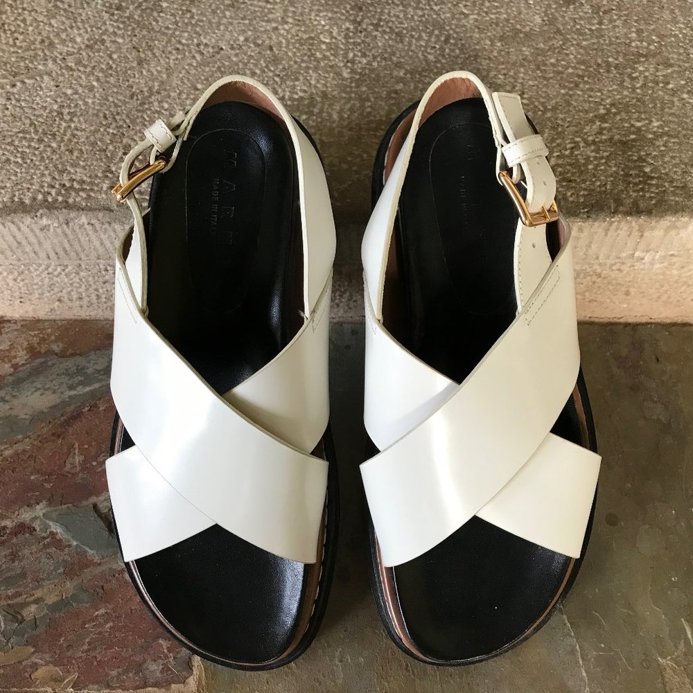 Marni white sandals, size 39